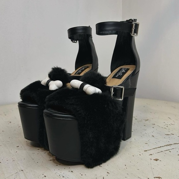 DOLLY BAE - “BAD TO THE BONE” FUZZY - TALL  - PLATFORM - Heels - Picture 1 of 3